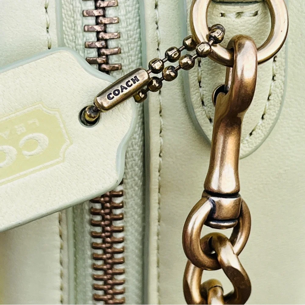 Coach Lunchbox Limited Edition Lime Top Handle Quilted Chain Crossbody Strap - Picture 6 of 16
